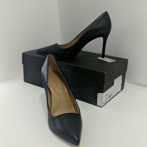 NIB Banana Republic Blake pumps